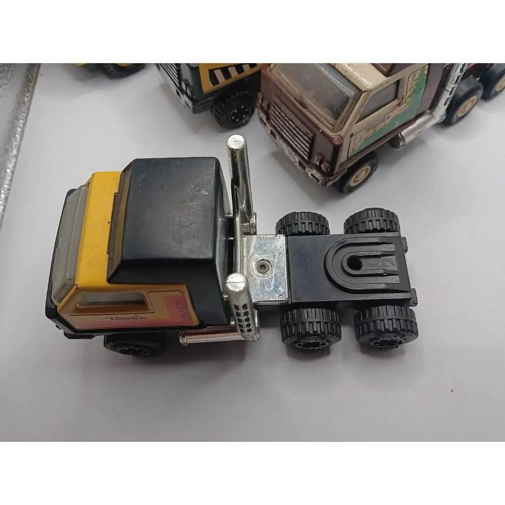 Lot Of 4 Toy Truck Cabs 3 Vintage TONKA TRUCK Cabs For Semi + 1989 Remco Truck